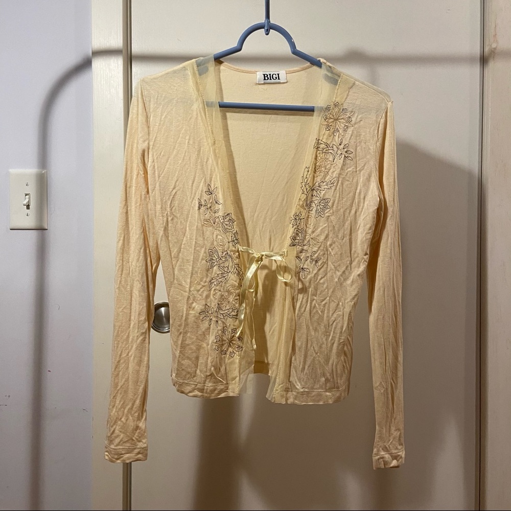 Light Peach Flower Cardigan - Picture 5 of 8